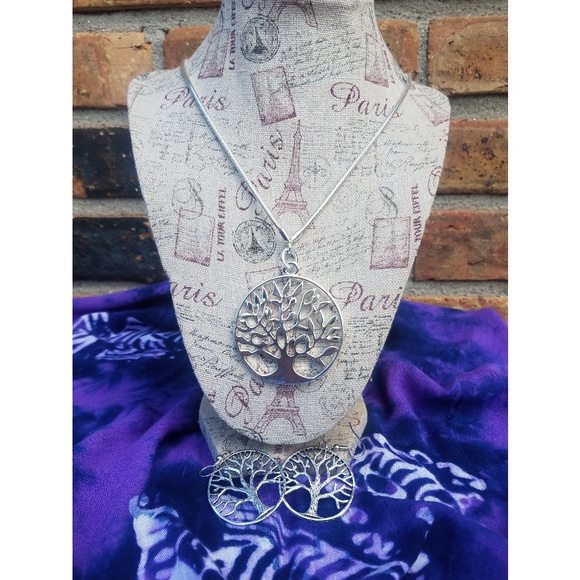 HP-Tree of Life Silver Earring&Necklace Set - Picture 2 of 5